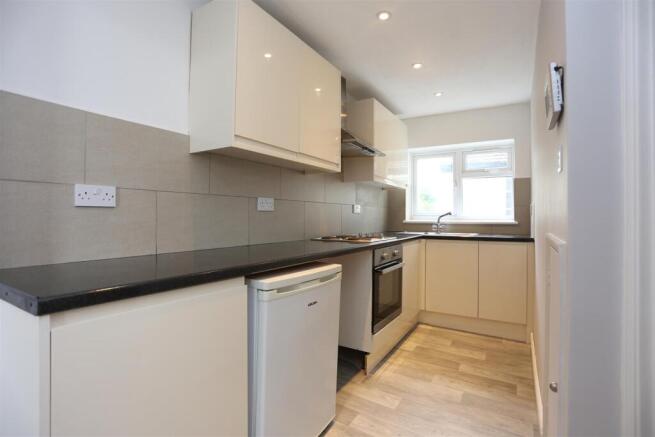 1, 5 Powis Road (6).JPG