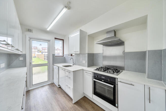 1435160-11-69c3c0...