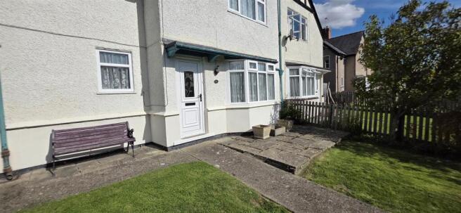 3 bed Semi-Detached for sale Image 12