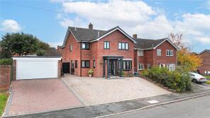 32, Melmerby, Stonydelph, Tamworth B77 4LP