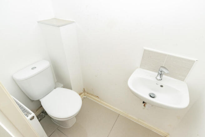 Hall WC
