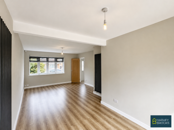 3 bed Detached for sale Image 5