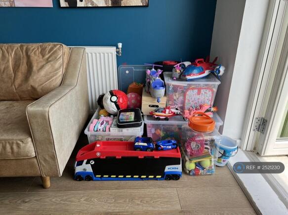 Many Toys