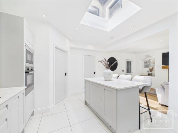 Kitchen/Breakfast Room