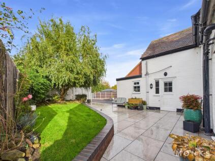 Christmas Cottage, Shawbury, Shrewsbury