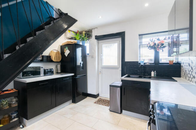 Kitchen 4