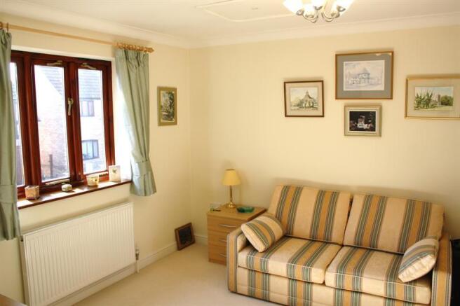Photo 4