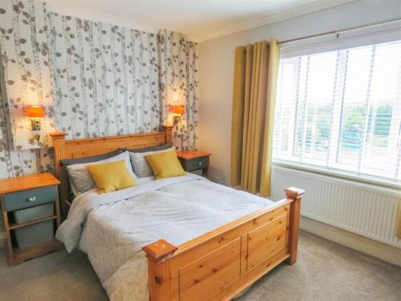 Bedroom 1 A.JPG