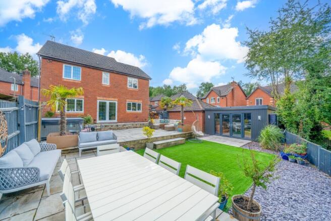 Brook Hollow, Bridgnorth, WV16 photo 4