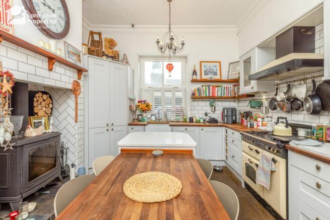 3 bed Terraced for sale Image 6