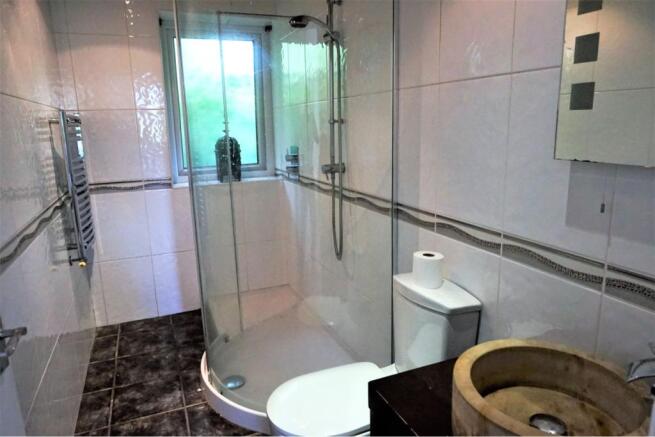Master En-suite