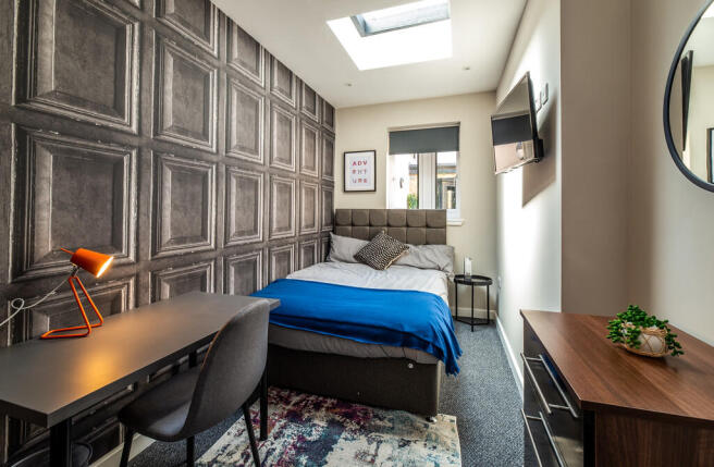 The Maze apt 4-00...