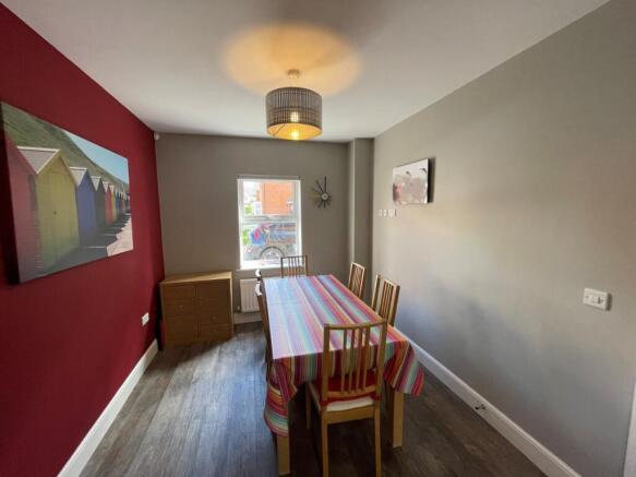 4 bed Detached for sale Image 5