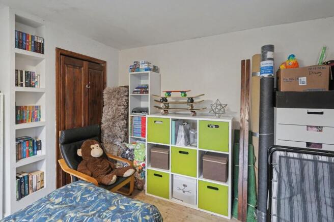 Photo 10