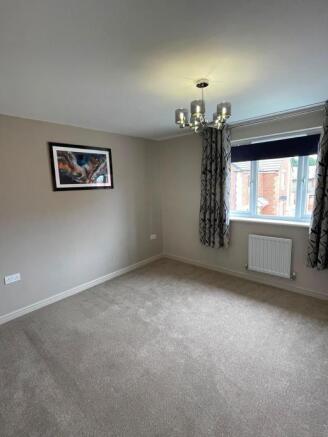 2 bed House to rent Image 11