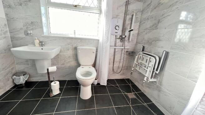 Shower Room/w.c.