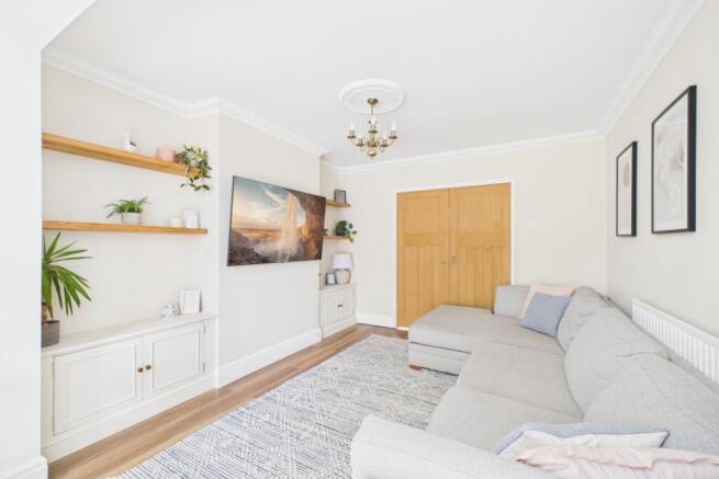3 bed Semi-Detached for sale Image 7