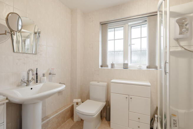 Ensuite