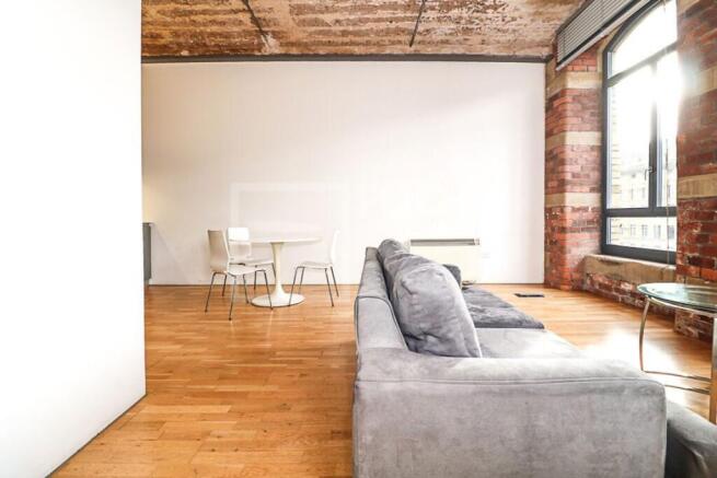 1 bed Apartment to rent Image 11