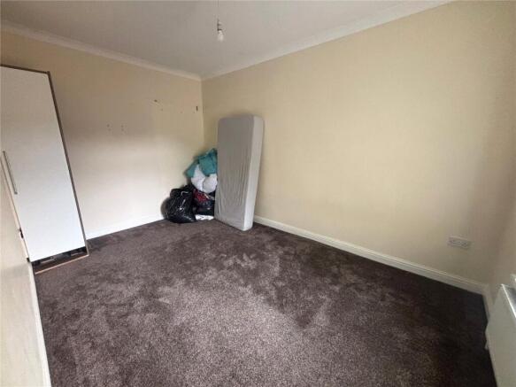 3 bed Terraced for sale Image 5