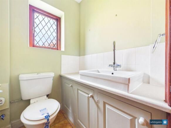 3 bed Semi-Detached for sale Image 12