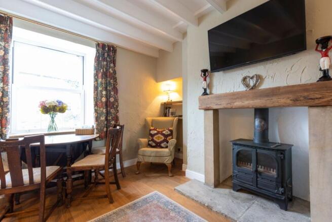 2 bed Terraced for sale Image 6