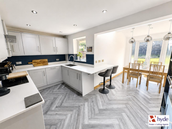 Edited kitchen 1.png