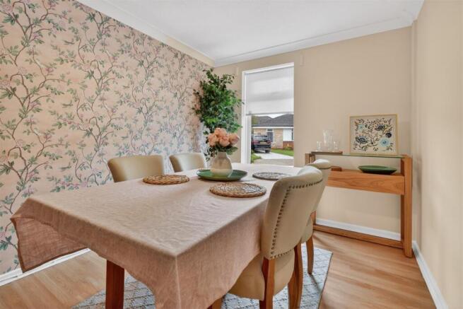 3 bed Detached Bungalow for sale Image 11