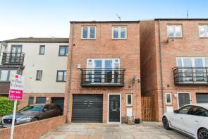 42, Warren House Road, Allerton Bywater, Castleford WF10 2FB