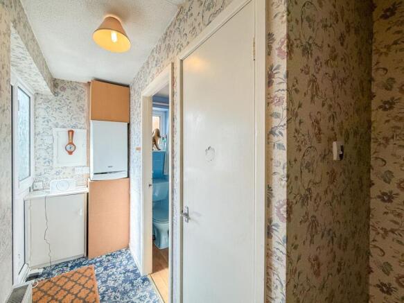 3 bed Terraced for sale Image 11
