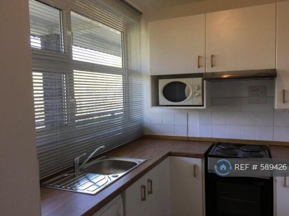 Kitchen. 3