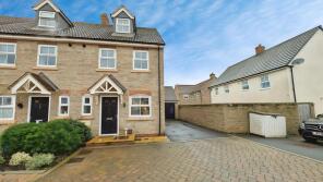 5, Amberley Gardens, Bristol BS37 7DP