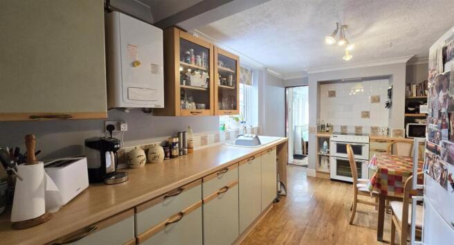 Kitchen/Breakfast Room