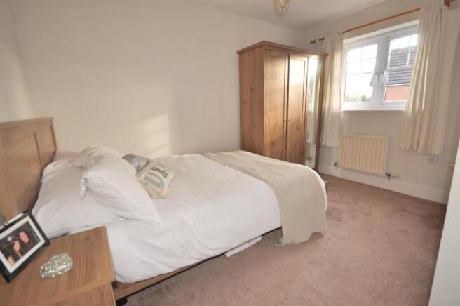 bed 2.JPG