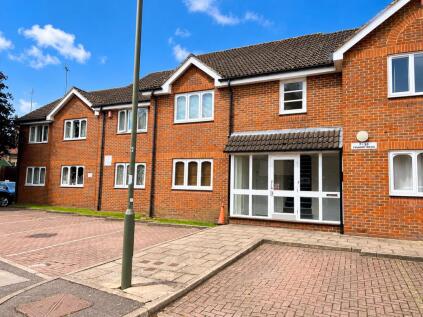 Chertsey, Surrey, KT16