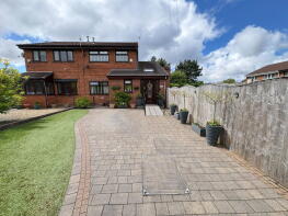 2, The Bales, Bootle L30 7QY