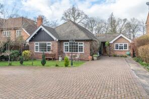 Fernleigh, Dartnell Avenue, West Byfleet KT14 6PJ