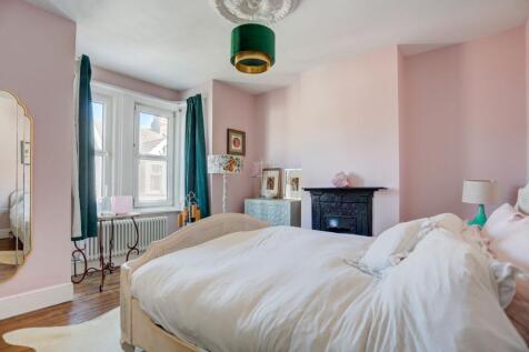 Crown Road, Portslade, BN41