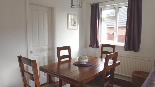 Lounge/Dining room