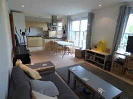 14, 204 Nucleus Apartments, West Hill, London SW15 3JT