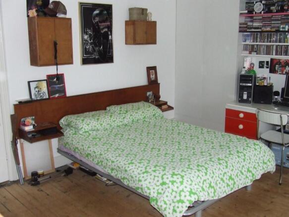 Photo 6