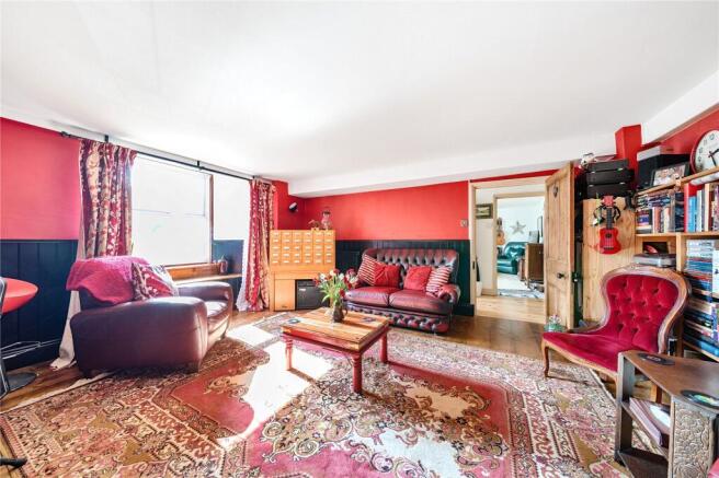 Sitting Room/Library