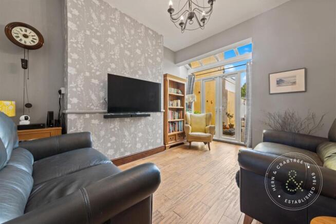 Fairwater Grove East, Llandaff, Cardiff photo 4