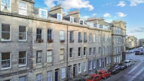 2f2, 14, Barony Street, Broughton, Edinburgh EH3 6PE