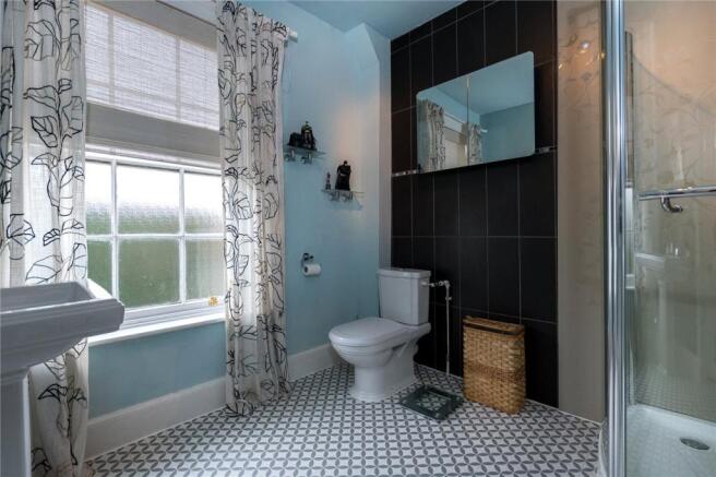 Master Ensuite