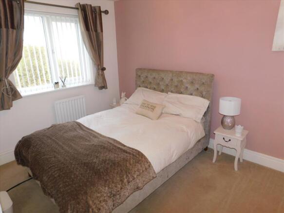 BEDROOM 2