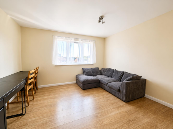Bodiam Hall, Hillfield - Lounge