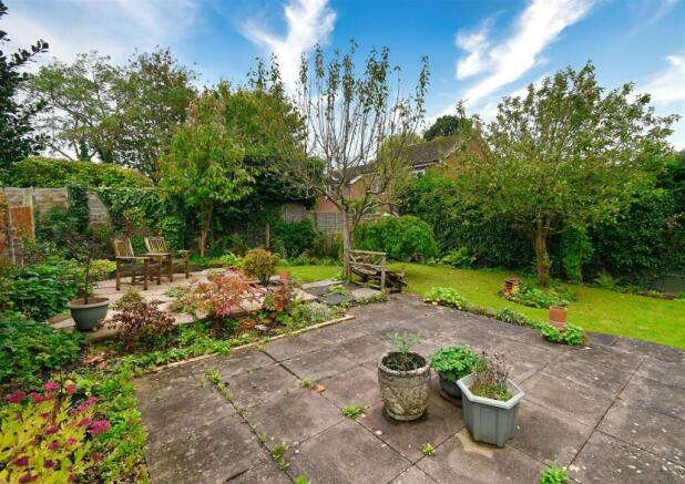 65 Six Ashes Road-16.jpg