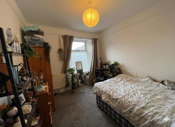 Room 1.jpg