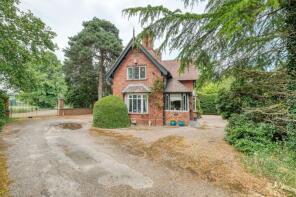 Park Hall Lodge, Birmingham Road, Kidderminster DY10 3NL
